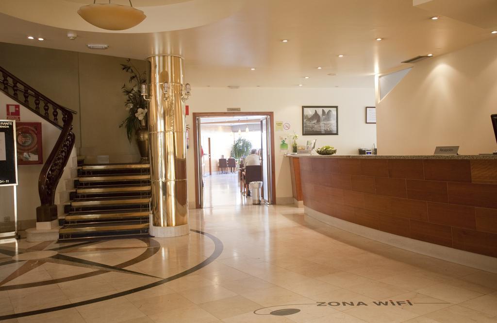 Hotel Almirante Феррол Экстерьер фото